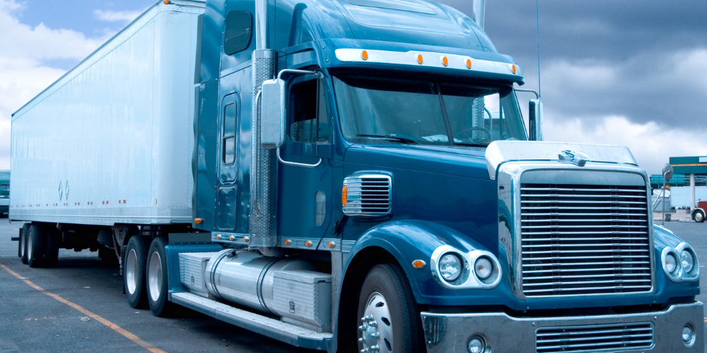 Trucking Tips to Avoid DOT Compliance Breaches in Your Company